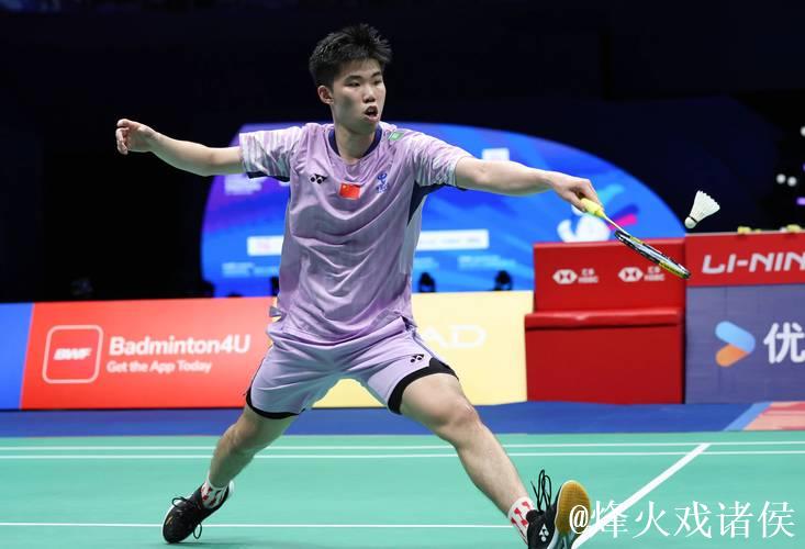 轻松赢下比赛 翁泓阳晋级羽毛球世锦赛男单第二轮